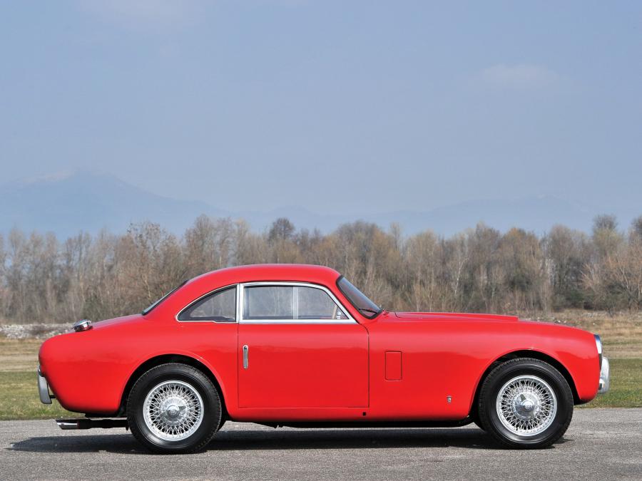  Siata Daina 1400 Coupe 1952 года  (фото 9 из 10)